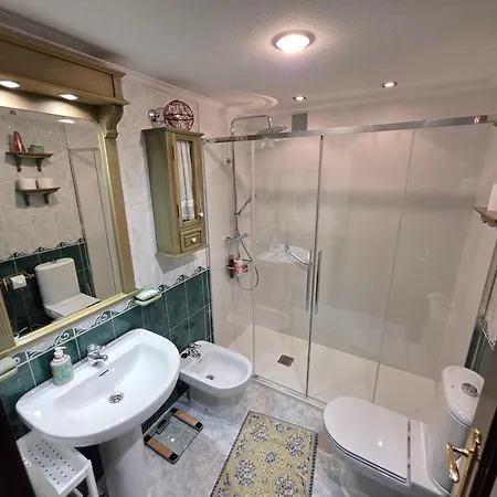 Casa Anabel - Con Garaje, 3 Hab, 2 Banos - Vut-3777-as Lejlighed Gijón